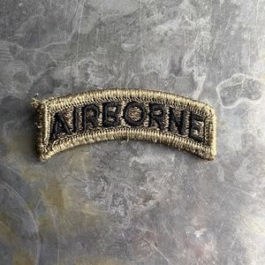 AIRBORNE fully embroidered arch patch, vintage